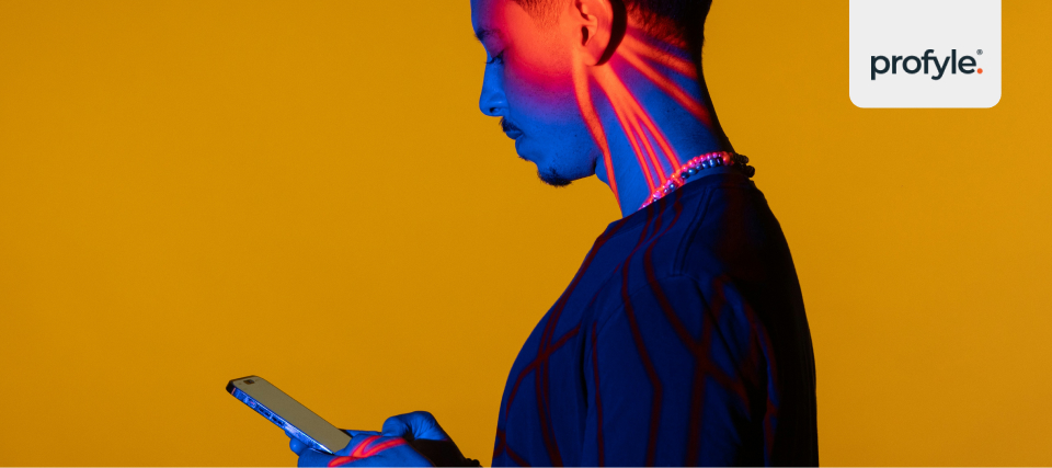 A person using a smart phone