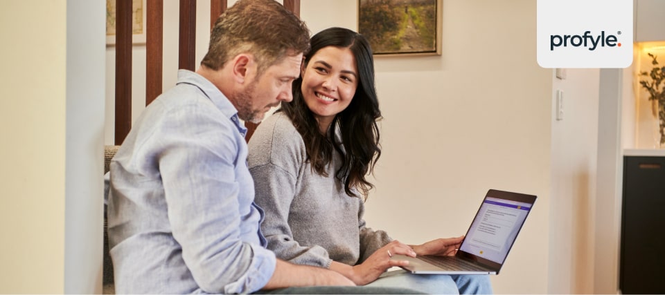 employees working together