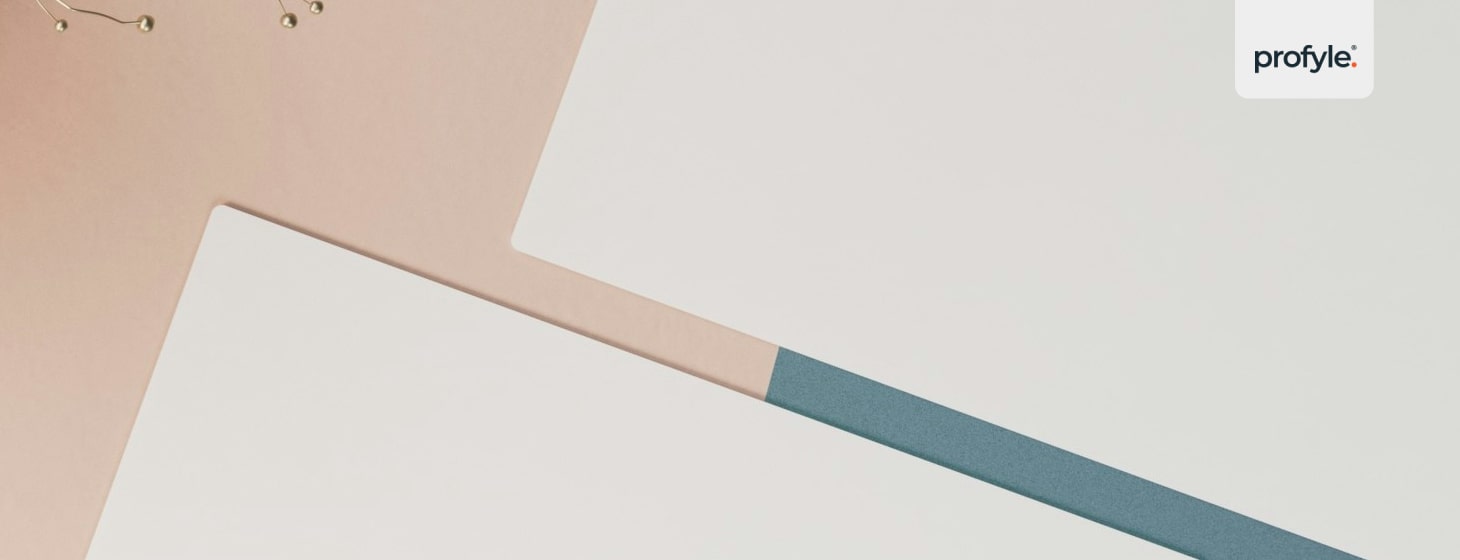 business cards zoomed in